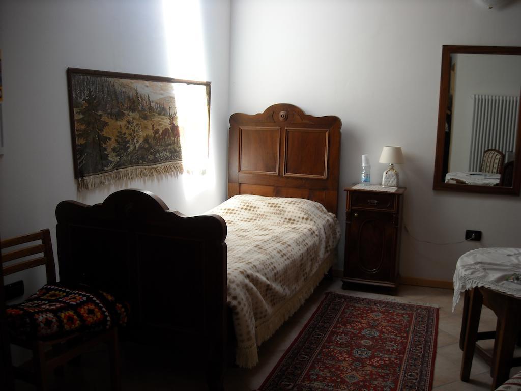 La Cort Di Nonna Rosa Bed & Breakfast Mori Exterior photo